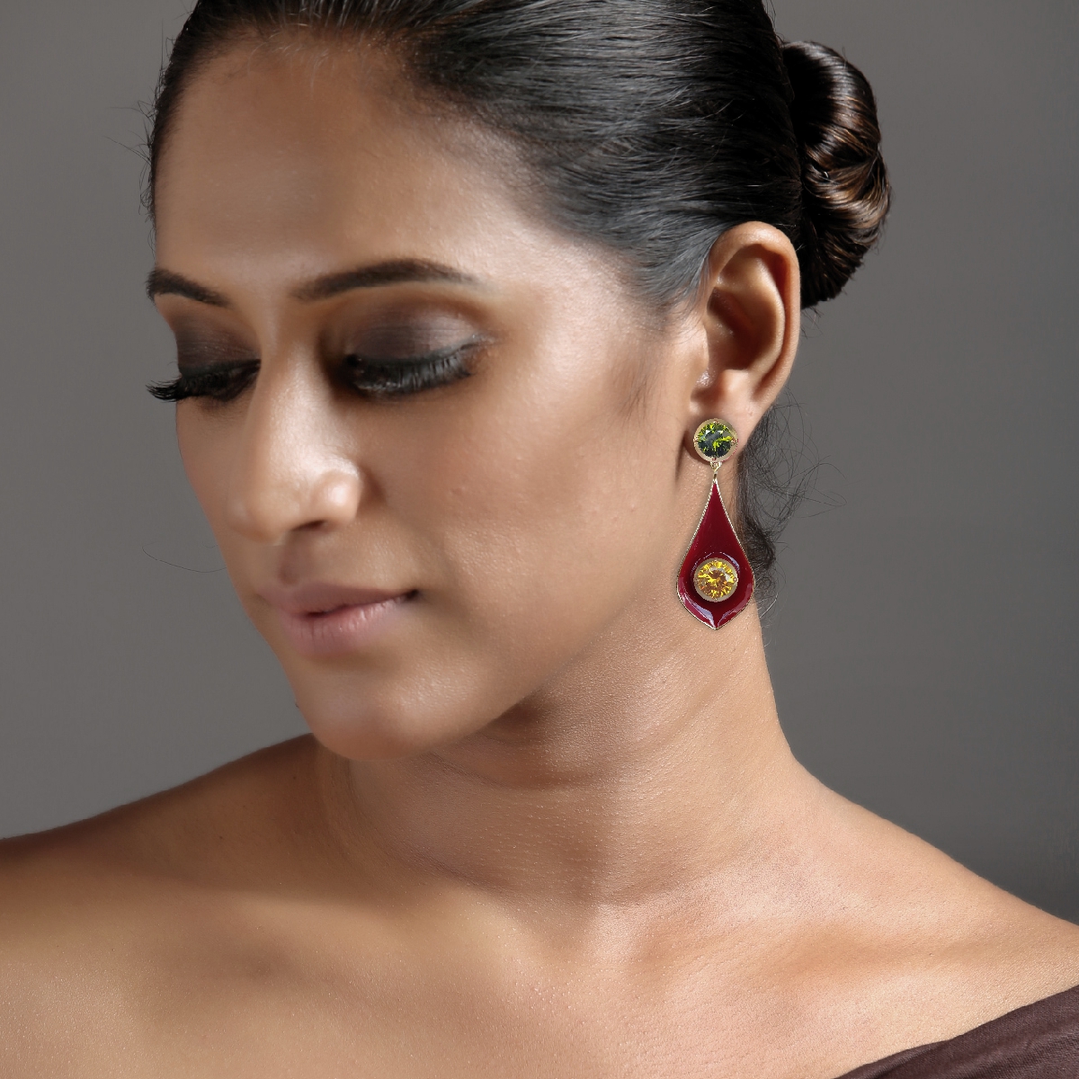 Malhar Raindrop Pear Power Earrings - Image 4