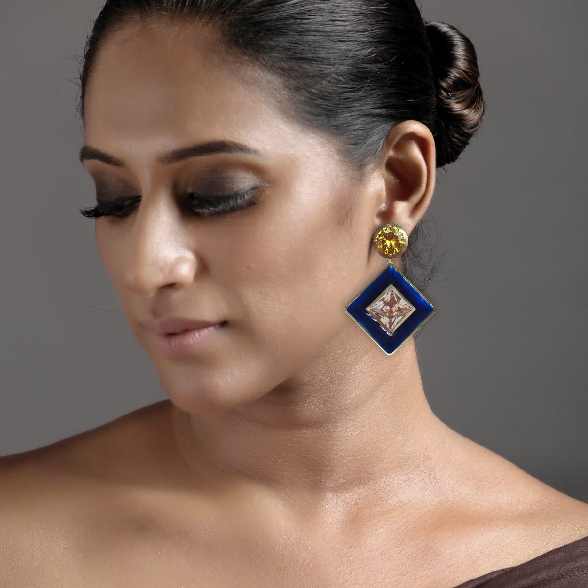 Malhar Royal Verandah Wisdom Earrings - Image 4