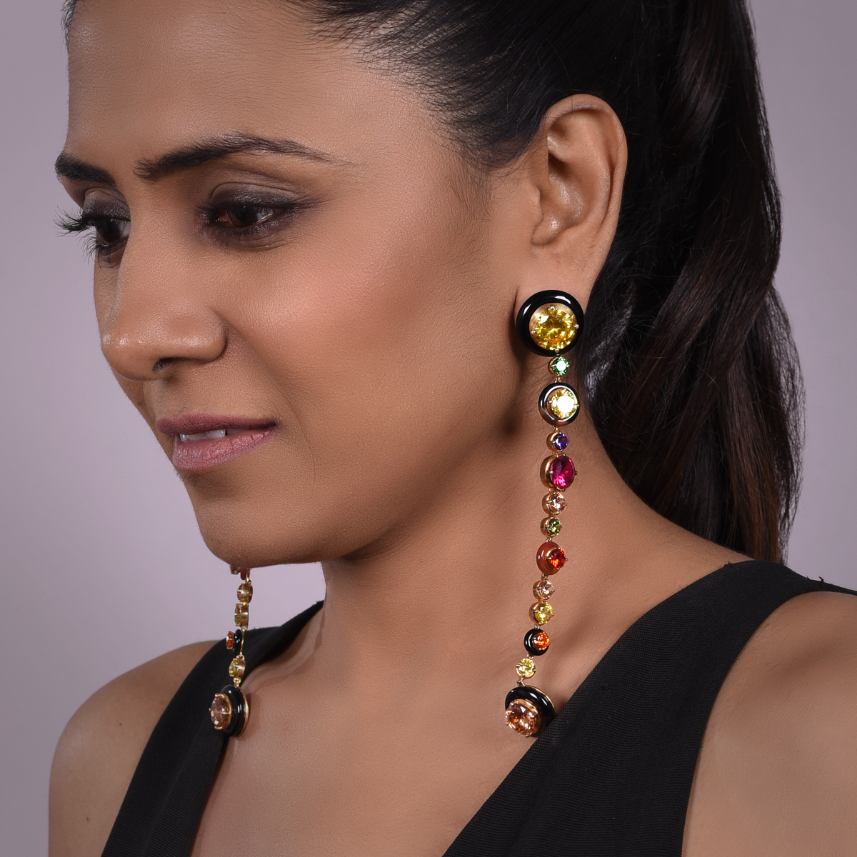 Sargamix Silver Onyx Symphony Earrings - Image 3