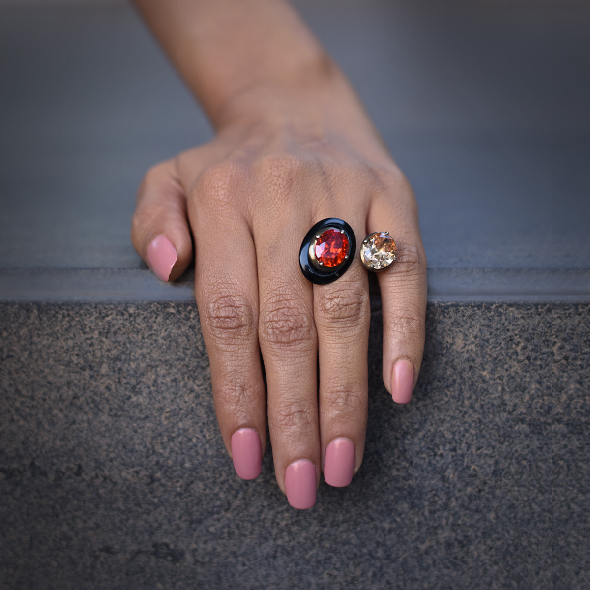 Sargamix Oval Onyx Silver Ring - Image 3